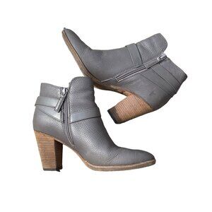 Women's Gray Leather Ankle Boots With Buckle & Zipper Closure Stacked Heel